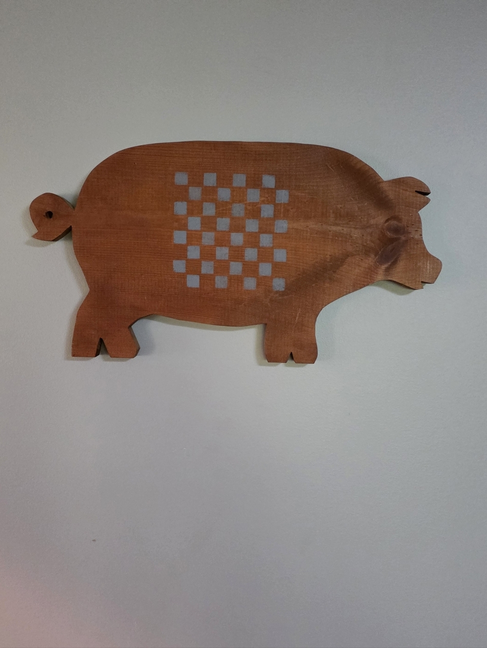 Vintage Handmade Rust Brown Wooden Pig Cutting Board Wall Decor - Home Accent